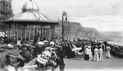 White-Rock-Parade.-1905.